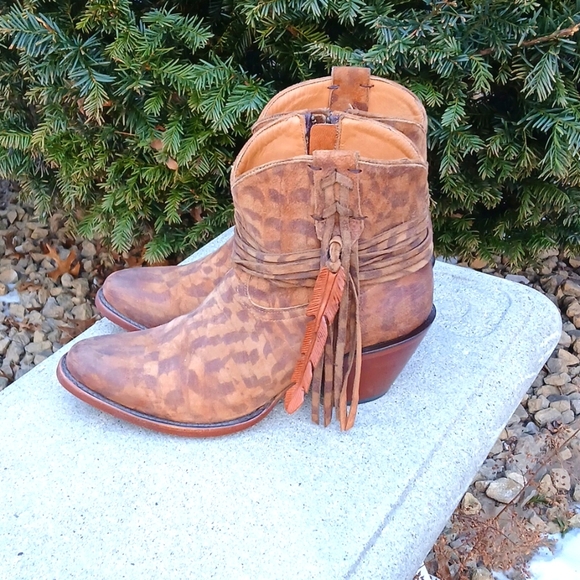 Lucchese womens Robyn western boot size 9, EUC - Picture 1 of 12